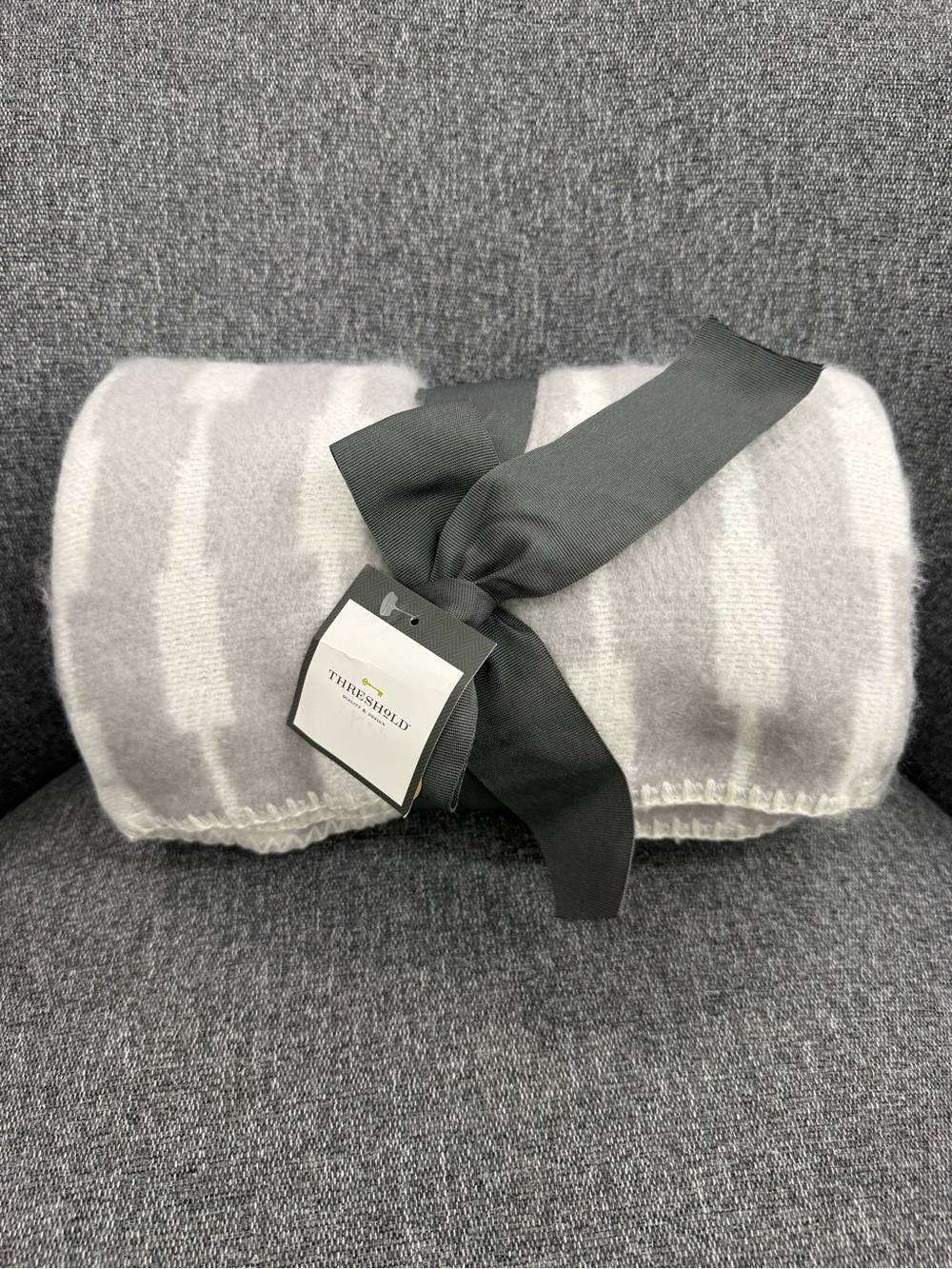 Threshold Gray and White Cozy Throw Blanket 50x60